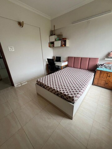 Team Area in 2 BHK Apartment at Nyati Evoq, Kalyani Nagar – for Rent