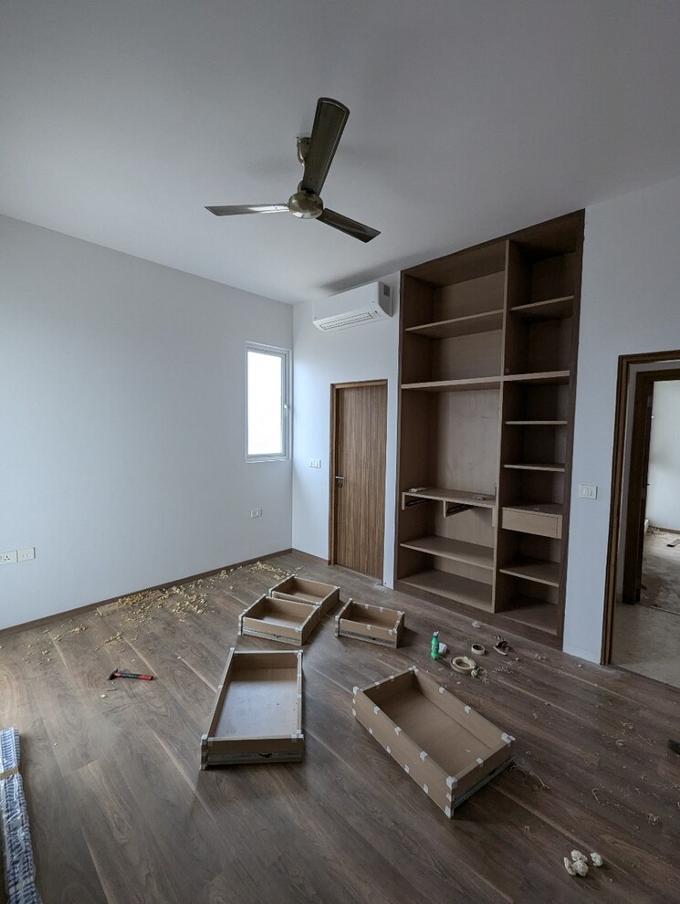 Bedroom, conscient-hines-elevate 3 Bedroom 2595 Sq.Ft. Apartment In Sector 59 Gurgaon 8796607