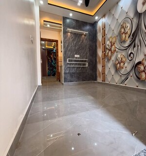 Room in 2.5 BHK Builder Floor at Sector 29 – for Sale