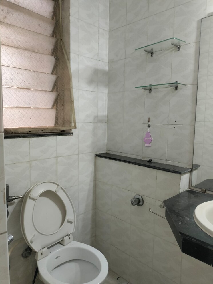 Bathroom, norita-chs-ltd 2 Bedroom 1150 Sq.Ft. Apartment In Powai Mumbai 8796655