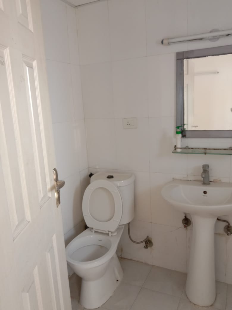 2 BHK Apartment For Sale in Supertech Cape Town