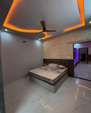 Living Room in 3 BHK Builder Floor at Sector 30 – for Rent