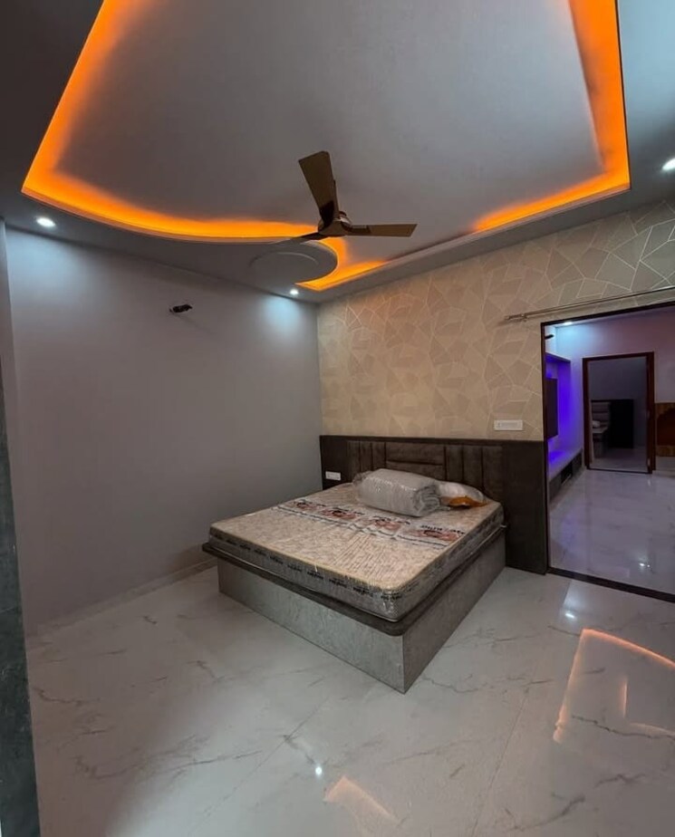 Living Room, sector 30 3 Bedroom 2700 Sq.Ft. Builder Floor In Sector 30 Faridabad 8796674