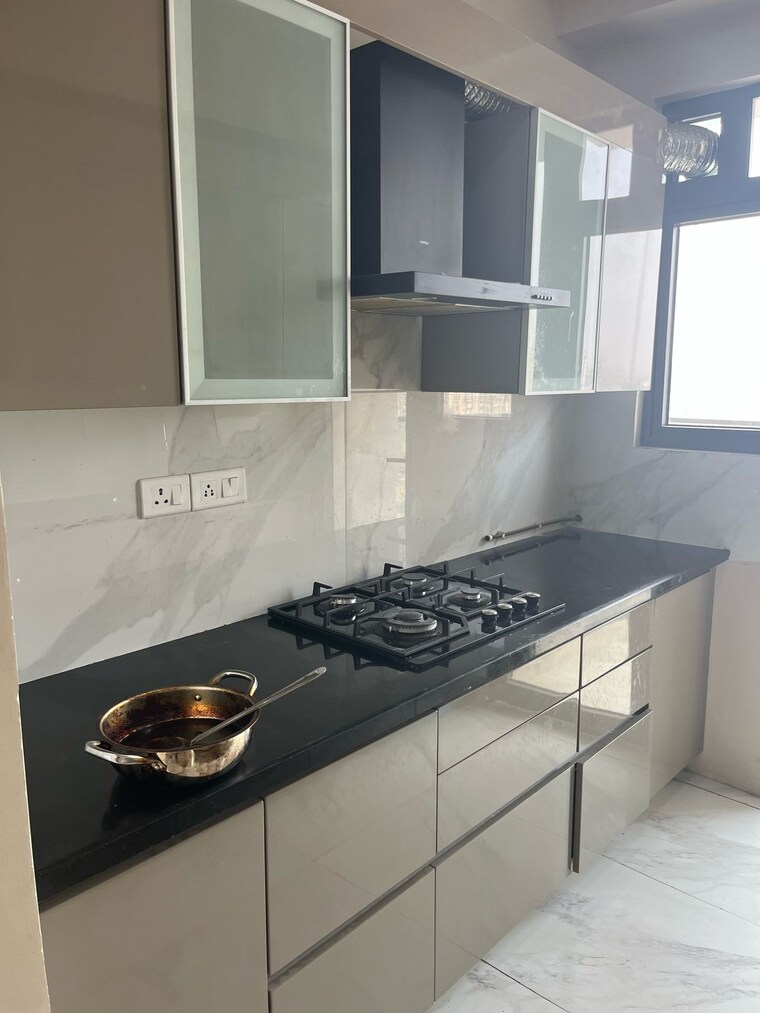 Kitchen, emaar-emerald-estate 3 Bedroom 1395 Sq.Ft. Apartment In Sector 65 Gurgaon 8796679