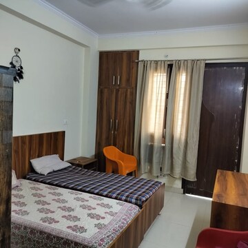 Room in  Pg at Sector 37 – for Rent