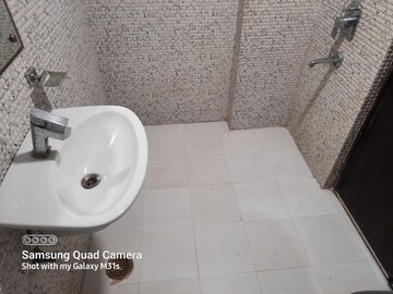 Bathroom in 2 BHK Apartment at Supertech Cape Town, Sector 74 – for Sale