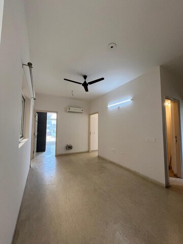 Room in 3 BHK Apartment at M3M Merlin, Sector 67 – for Rent