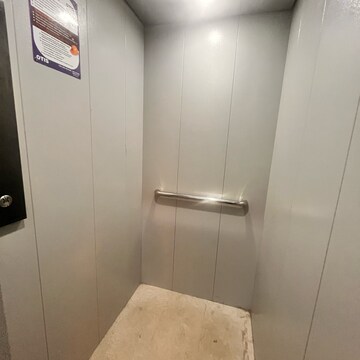 Bathroom in 2 BHK Builder Floor at Malviya Nagar – for Rent