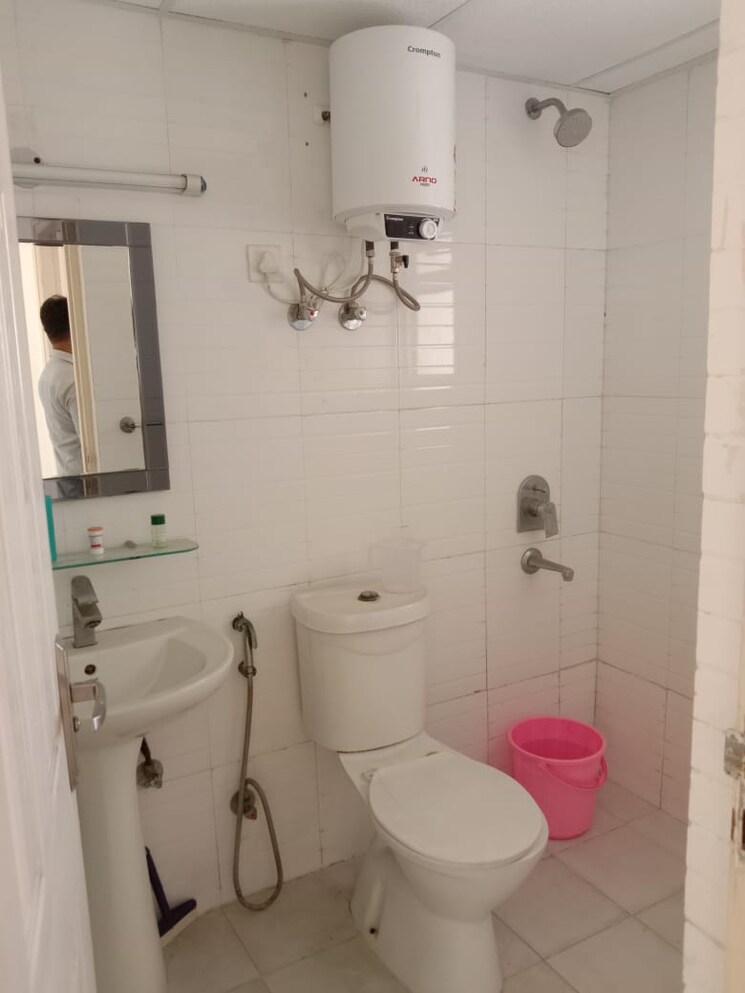 Bathroom, supertech-cape-town 2 Bedroom 1082 Sq.Ft. Apartment In Sector 74 Noida 8796715