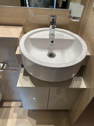 Bathroom in 3 BHK Apartment at Hiranandani Highland, Powai – for Rent