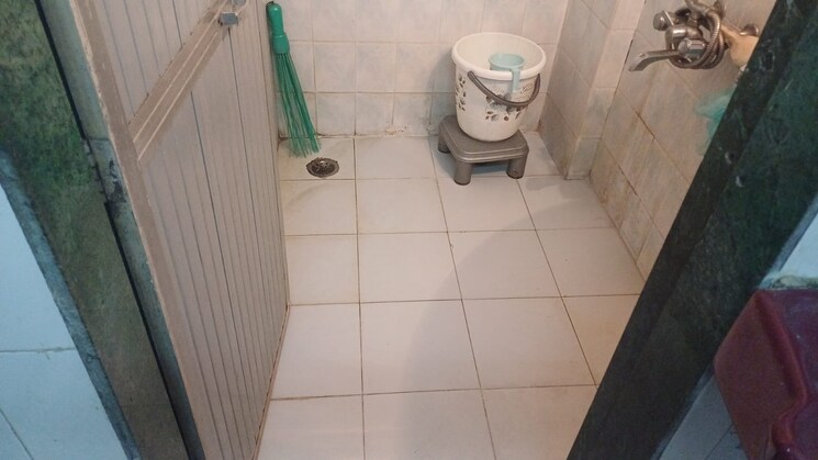 Bathroom, rutu-park 1 Bedroom 365 Sq.Ft. Apartment In Thane West Thane 8796797