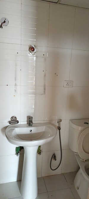 Bathroom in 2 BHK Apartment at Supertech Cape Town, Sector 74 – for Sale