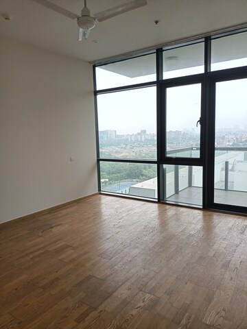 Room in 2 BHK Apartment at Ireo The Grand Arch, Sector 58 – for Rent