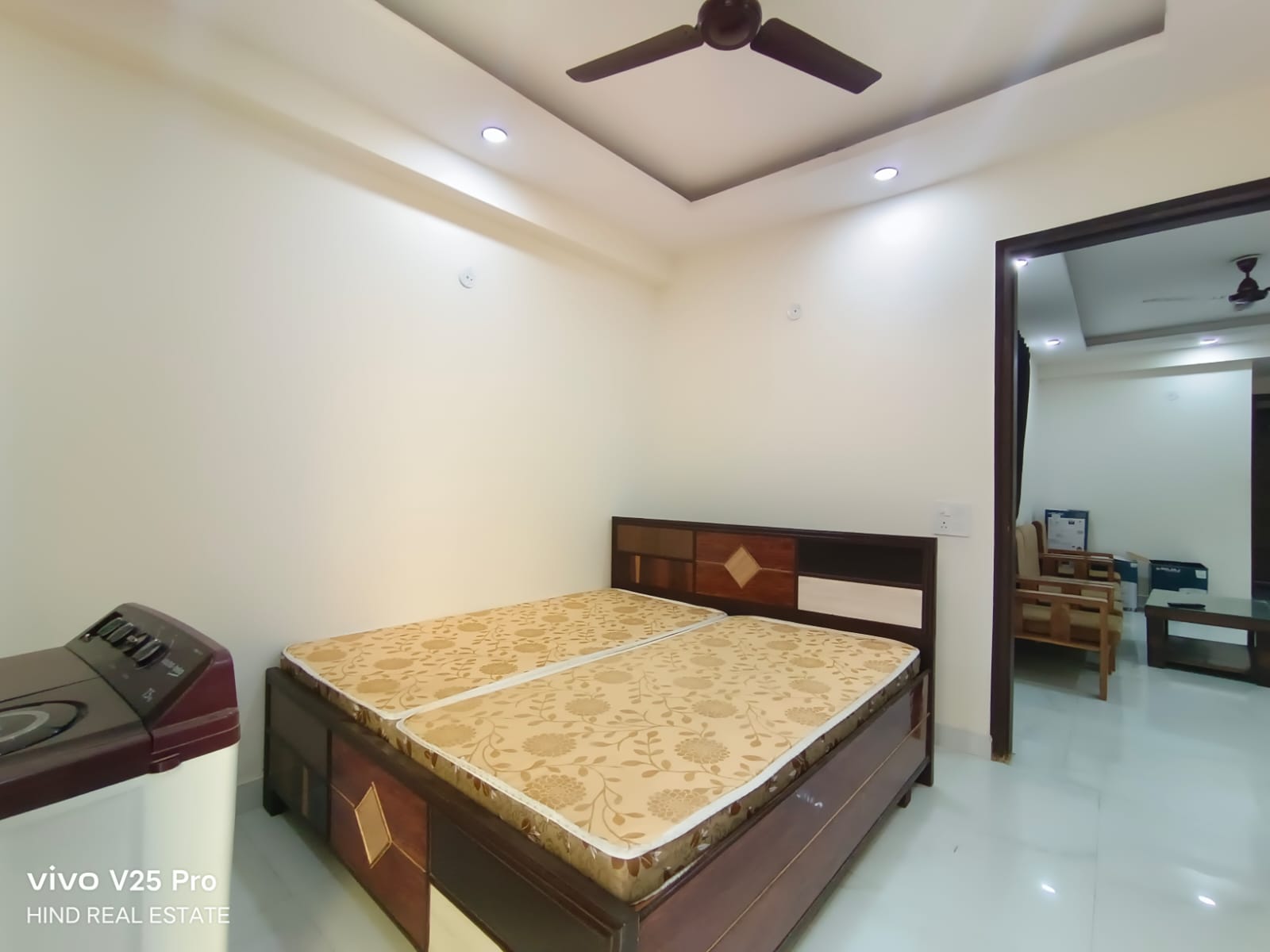 2 BHK Builder Floor For Rent in Chattarpur