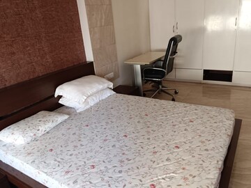 Bedroom in 3 BHK Apartment at Peddar Road – for Sale