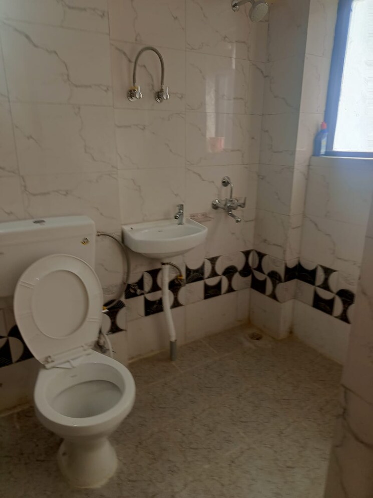 Bathroom, conscient-habitat-78 3 Bedroom 750 Sq.Ft. Apartment In Sector 78 Faridabad 8796836