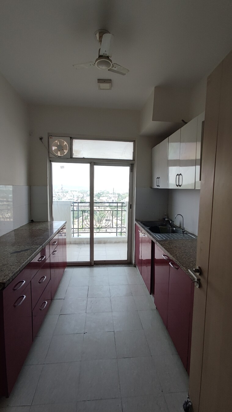 Kitchen, dlf-new-town-heights-i 4 Bedroom 2630 Sq.Ft. Apartment In Sector 90 Gurgaon 8796839