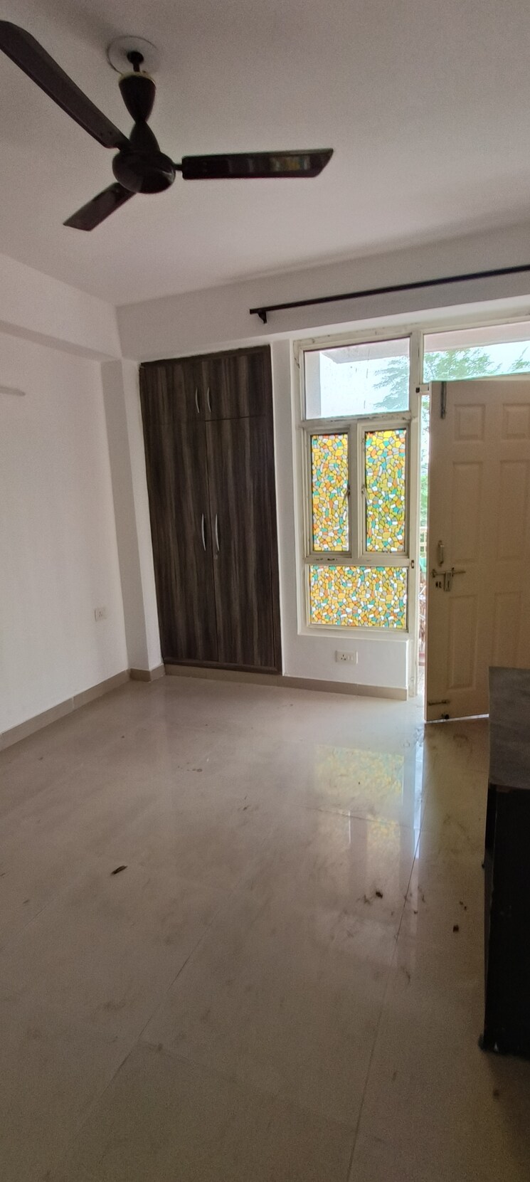 Room, supertech-cape-town 2.5 Bedroom 1100 Sq.Ft. Apartment In Sector 74 Noida 8796886