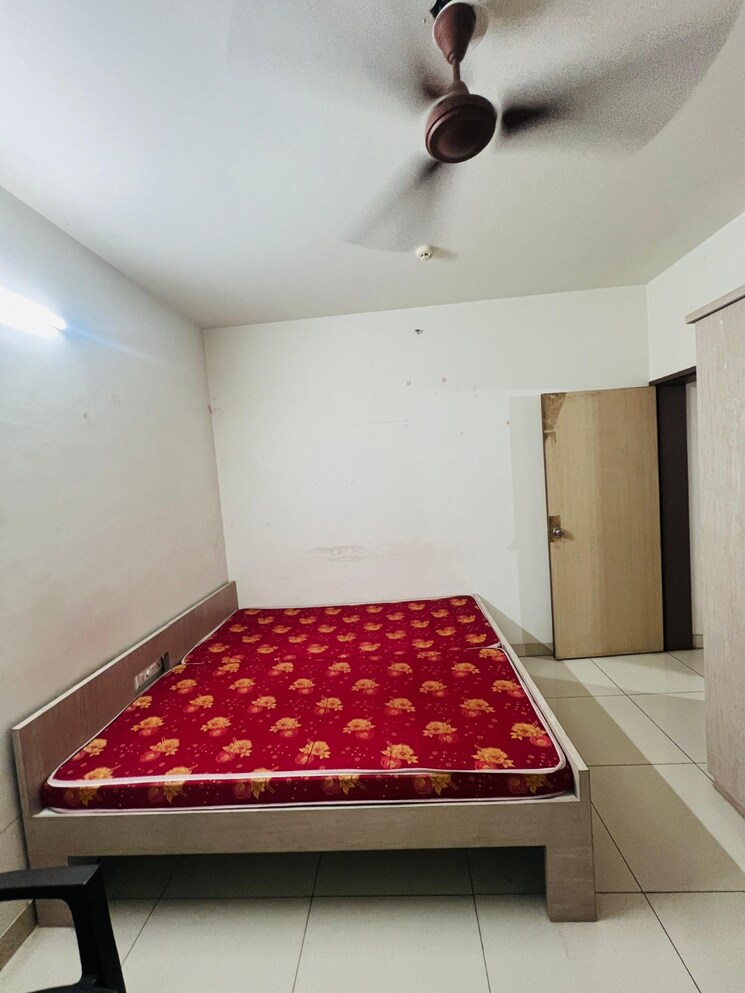 Bedroom, paranjape-schemes-blue-ridge 2 Bedroom 1050 Sq.Ft. Apartment In Hinjewadi Pune 8796852