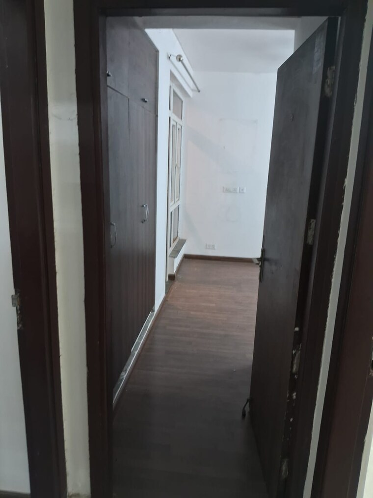 undefined, bptp-parkland-pride-phase-2 3 Bedroom 230 Sq.Yd. Builder Floor In Sector 77 Faridabad 8796862