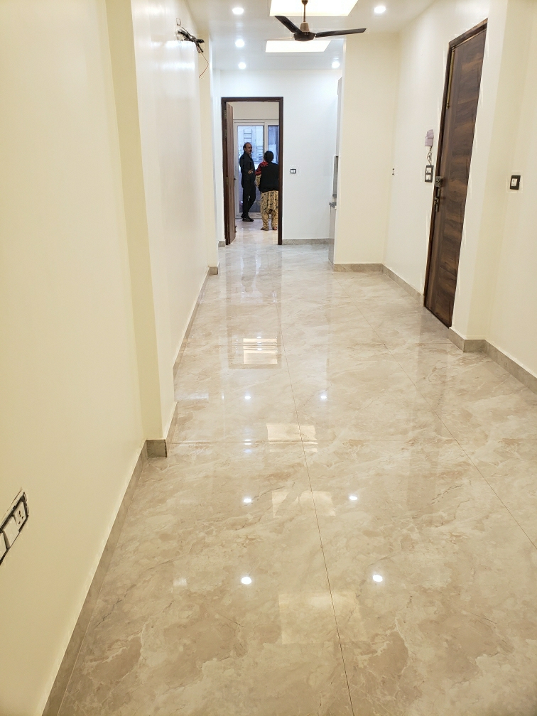 2 BHK Builder Floor For Sale in Rahul Mishra 