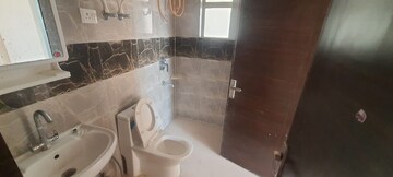 Bathroom in 3.5 BHK Apartment at Apex Athena, Sector 75 – for Rent