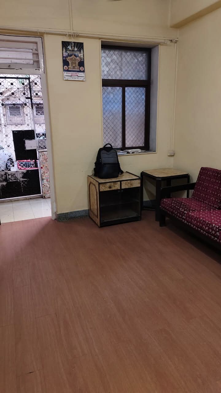 1 BHK Apartment For Rent in Shanti Niketan Mahim West