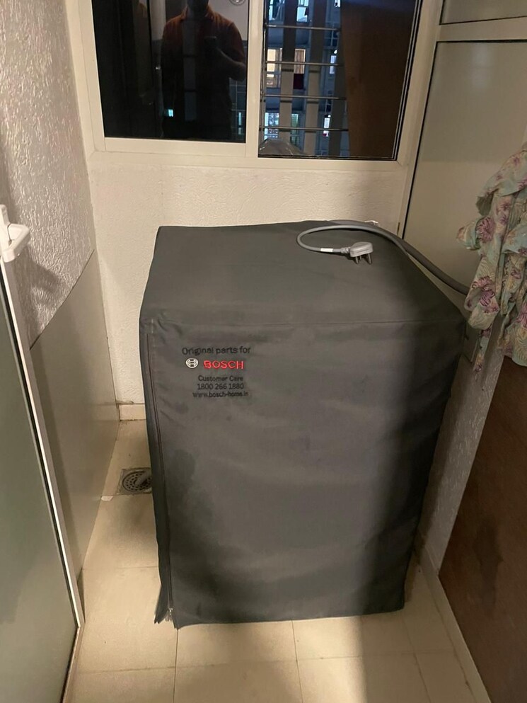 Other, kolshet road 2 Bedroom 670 Sq.Ft. Apartment In Kolshet Road Thane 8796950