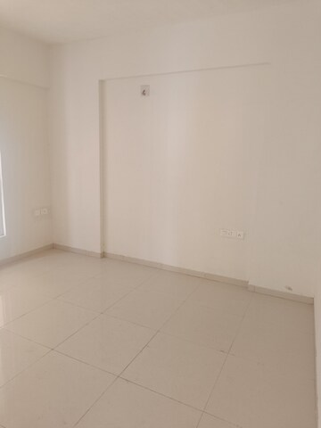 Room in 4 BHK Apartment at Pacifica Hillcrest Phase 1, Gachibowli – for Sale