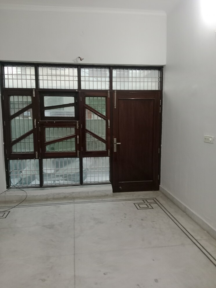Room, sector 18 2 Bedroom 985 Sq.Ft. Builder Floor In Sector 18 Panipat 8796940
