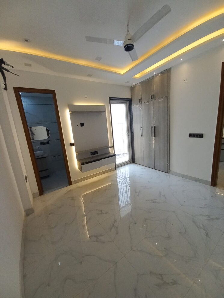 undefined, puri-kohinoor 3 Bedroom 250 Sq.Yd. Apartment In Sector 89 Faridabad 8796945