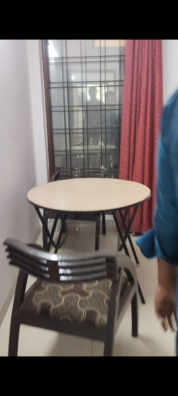 Staircase in 2.5 BHK Builder Floor at Sector 55 – for Rent