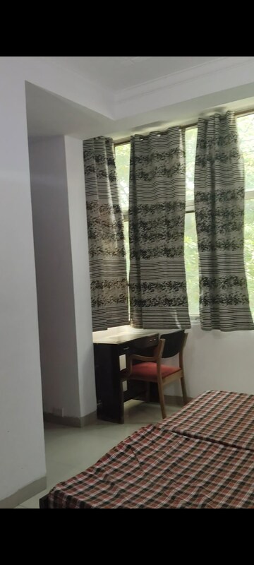 Staircase in 2.5 BHK Builder Floor at Sector 55 – for Rent