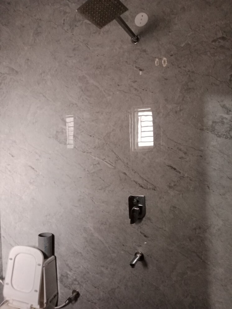 Bathroom, sector 17 2.5 Bedroom 1756 Sq.Ft. Builder Floor In Sector 17 Panipat 8796989