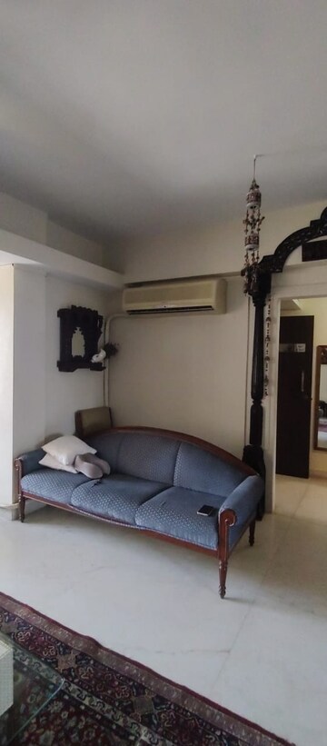 Living Room in 2.5 BHK Apartment at Breach Candy – for Sale