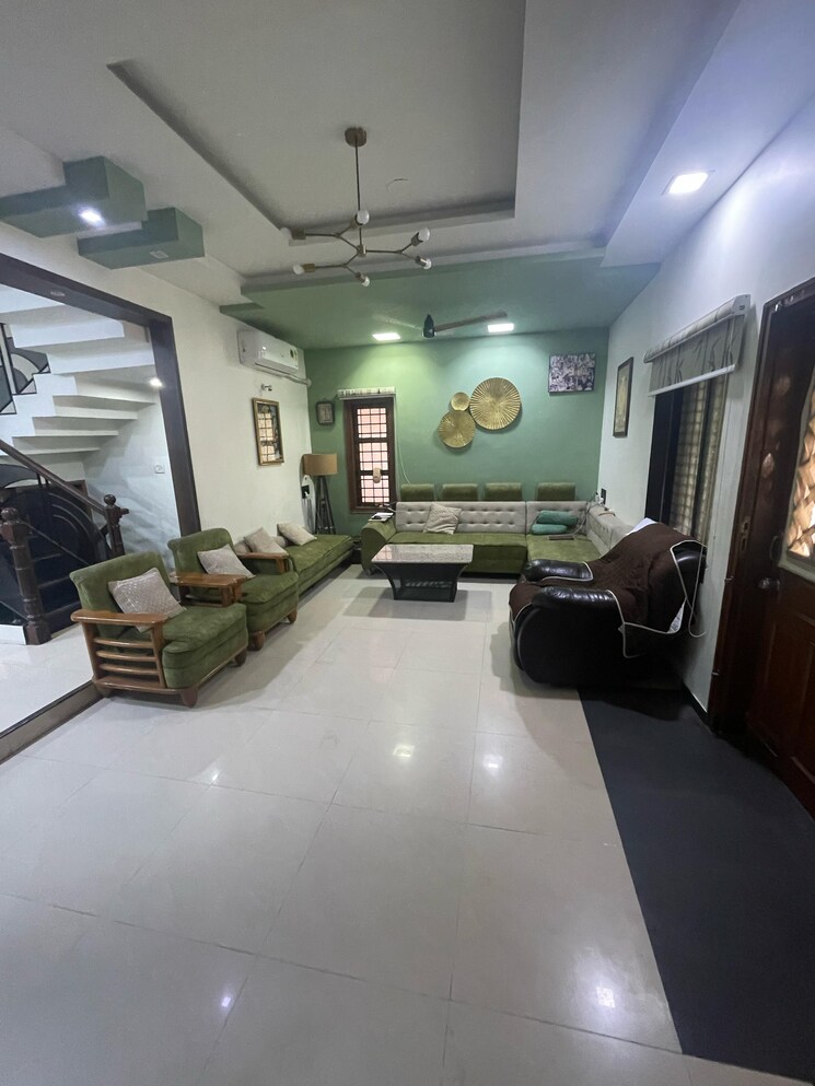 Living Room, satellite 4 Bedroom 3000 Sq.Ft. Villa In Satellite Ahmedabad 8797017