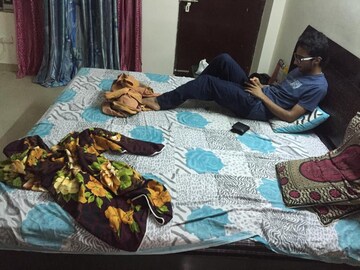 Bedroom in 3 BHK Builder Floor at Sector 23a – for Rent