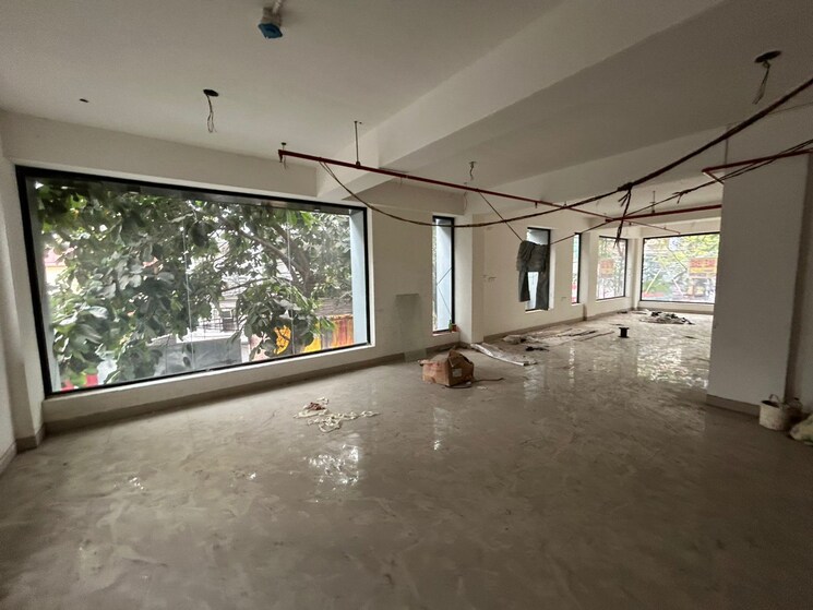  Parking, ballygunge place Commercial Office Space 1500 Sq.Ft. In Ballygunge Place Kolkata 8796958