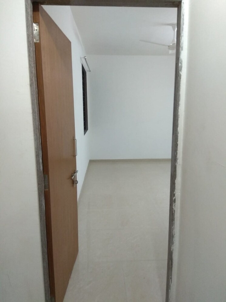 Room, naranpura 4 Bedroom 2172 Sq.Ft. Apartment In Naranpura Ahmedabad 8796999