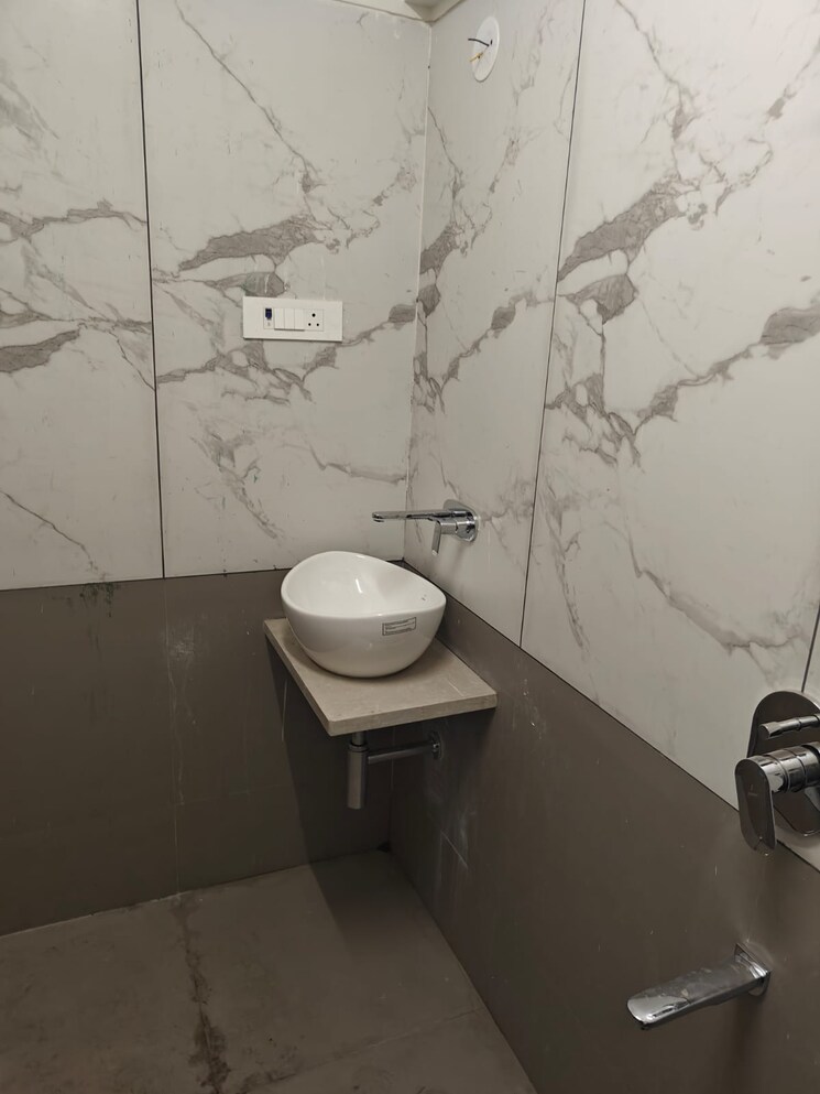Attached Bathroom, vikhroli east 2 Bedroom 589 Sq.Ft. Apartment In Vikhroli East Mumbai 8797038