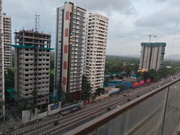 2 BHK Apartment – Exterior View View at Vikhroli East - for Rent