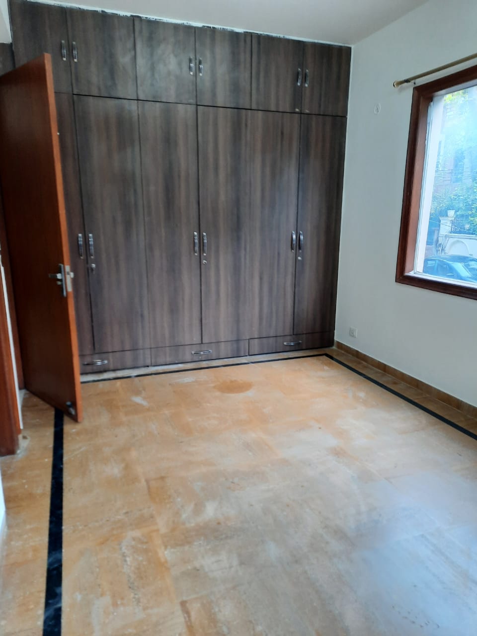 4 BHK + Servant Room Apartment For Rent in Emaar The Palm Drive-The Premier Terraces