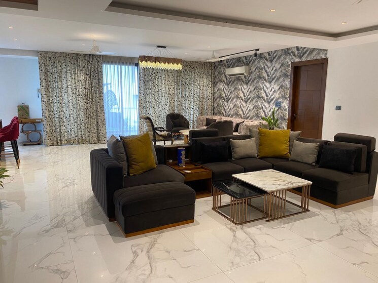 Living Room, sector 23 4 Bedroom 385 Sq.Yd. Builder Floor In Sector 23 Gurgaon 8797035