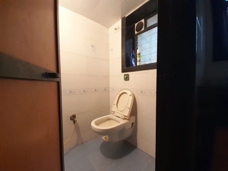 Bathroom, sai-baba-complex 2 Bedroom 560 Sq.Ft. Apartment In Aarey Colony Mumbai 8797060
