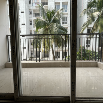 Balcony in 4 BHK Apartment at Sunland Residency, Bablatala – for Rent