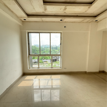 Room in 4 BHK Apartment at Sunland Residency, Bablatala – for Rent