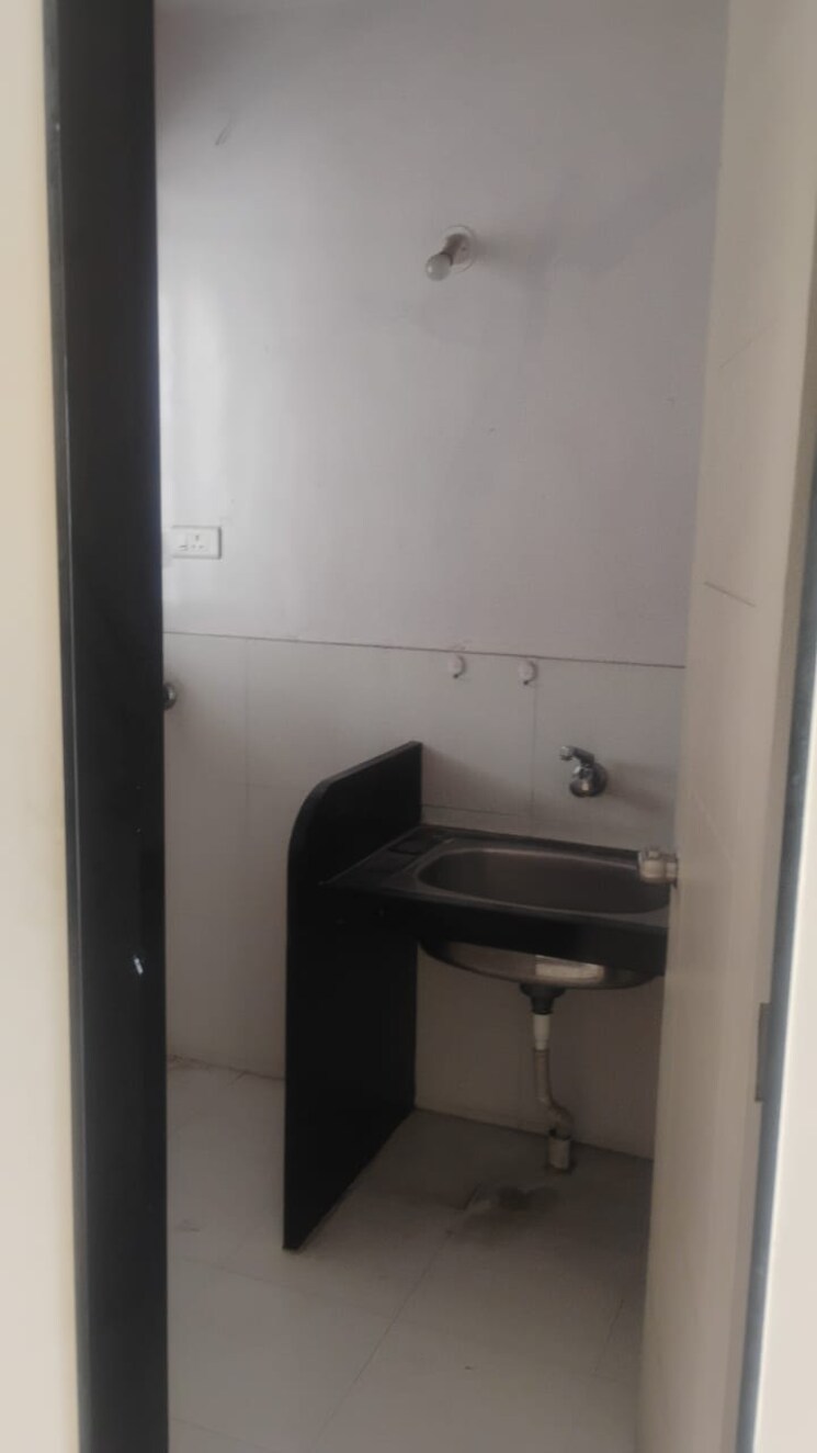 Bathroom, vanshaj-kiona 2 Bedroom 1344 Sq.Ft. Apartment In Balewadi Pune 8797075