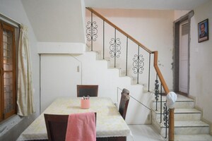 Furnished Amenities in 3 BHK Villa at Satellite – for Sale