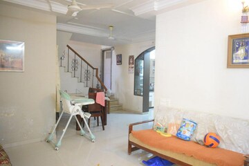 Living Room in 3 BHK Villa at Satellite – for Sale