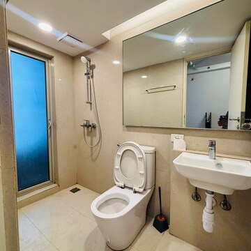 Bathroom in Studio Apartment at Hiranandani Estate Solitaire C, Hiranandani Estate – for Rent